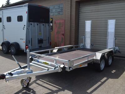 Humbaur Baumaschinentransporter 3500 Kg 3500x1640x210 mm HS 353516 Profi