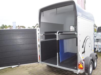 Cheval Liberté Gold Origins Blau