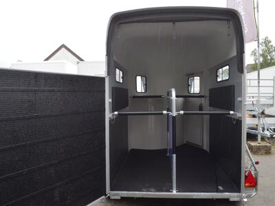 Cheval Liberte Gold 3 Olivgrün