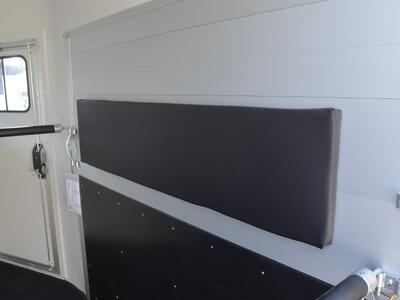 Cheval Liberte Gold Origins Black-18