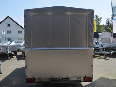Humbaur Universal 3000 Aluboden und Plane mit Rollo hinten