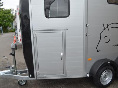 Cheval Liberté Touring Jumping V1 Schwarz