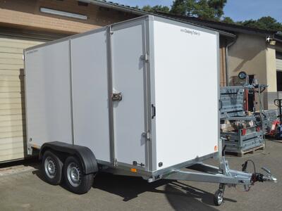 Saris Kofferanhänger 2700 Kg 3560x1690x2000 mm Seitentür
