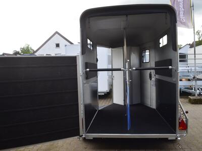 Cheval Liberte Touring Country Eisengrau