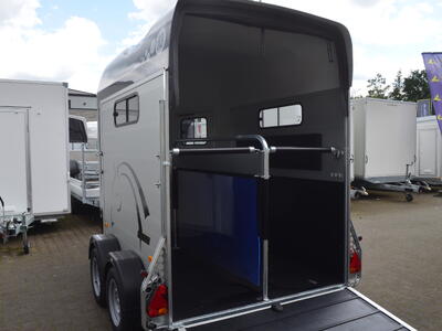 Cheval Liberte Gold III Schwarz