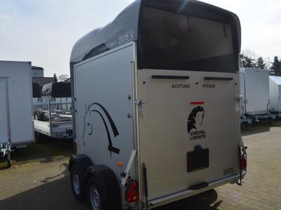 Cheval Liberte Gold Origins Eisengrau-12