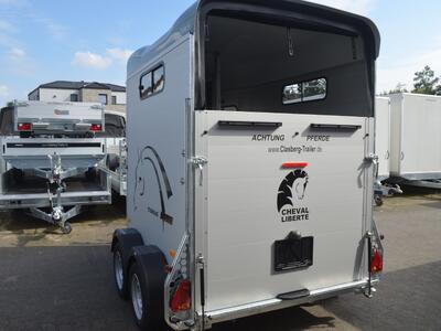 Cheval Liberté Touring Country Olivgrün