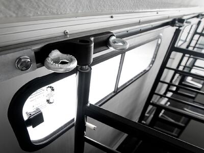 Cheval Liberté Islandic Schwarz