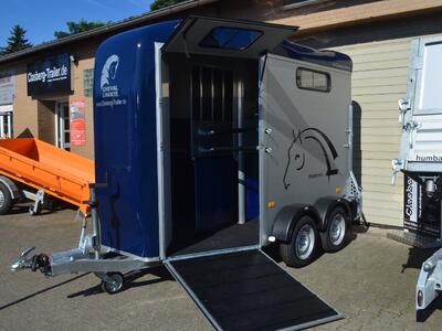 Cheval Liberté Touring Country Blau