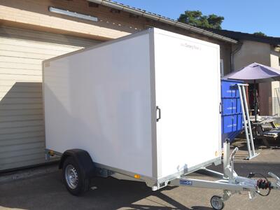 Saris Kofferanhänger Rampe 1500 Kg 306x154x180