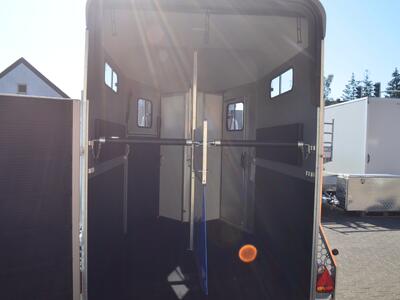 Cheval Liberté Touring Country Blau