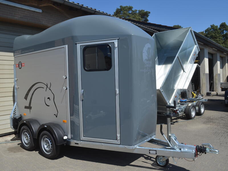 Cheval Liberte Gold One Eisengrau