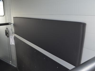 Cheval Liberté Touring Country Olivgrün