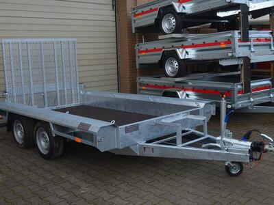Vlemmix Baumaschinentransporter 2700 kg 300x150
