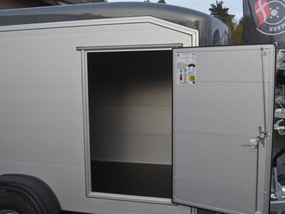 Debon C255 1300 Kg 2510x1250x1560 mm Alu Eisengrau Seitentür