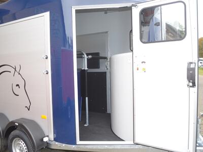 Cheval Liberté Gold Origins Blau