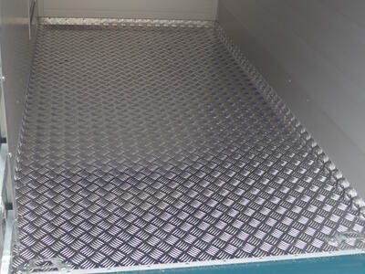 Agados Viehanhänger Schafsanhänger