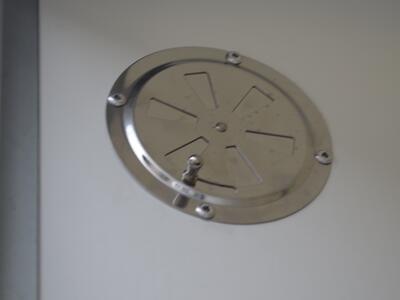 Brenderup CD300TBD2500 Seitenklappe