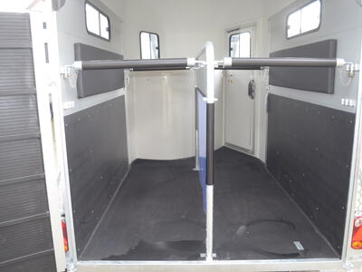 Cheval Liberte Gold III Schwarz