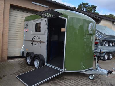 Cheval Liberte Maxi II Olivgrün Schrägsteher