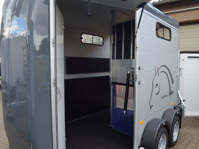 Cheval Liberte Touring Country Eisengrau