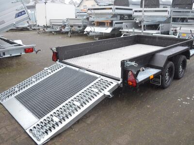 Saris Magnum 3500 Kg 306x170x30 Black Edition Rampe