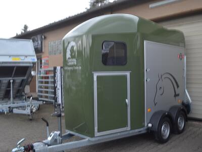 Cheval Liberte Gold one Origins Olivgrün