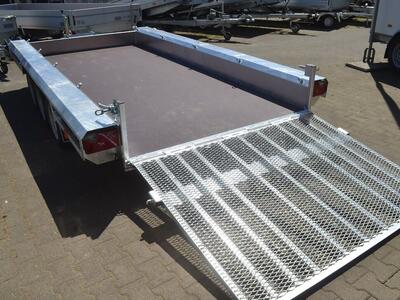 Vlemmix Baumaschinentransporter 3500 kg 400x180 3 Achsen
