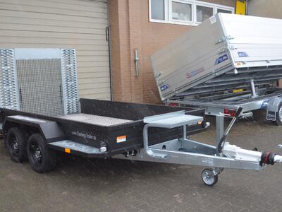 Saris Magnum 3500 Kg 306x170x30 Black Edition Rampe