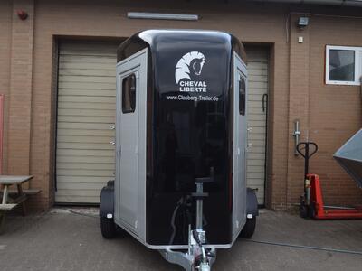 Cheval Liberte Touring Jumping LUX V2 Schwarz
