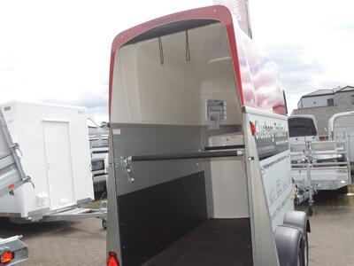 Mietanhänger 19 Pferdeanhänger 1600 Kg