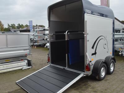 Cheval Liberté Gold Origins Blau