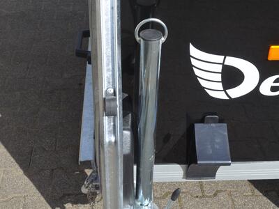 Debon Cargo XL 1300 Kg Schwarz
