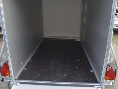 Debon C255 1300 Kg 2510x1250x1560 mm Alu Eisengrau Seitentür