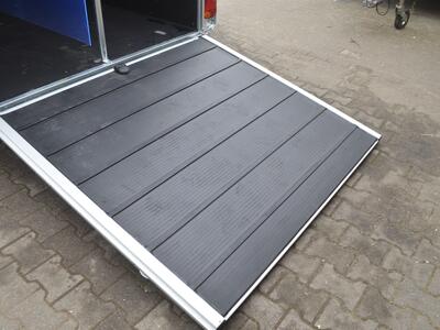 Cheval Liberté Touring Jumping V1 Schwarz