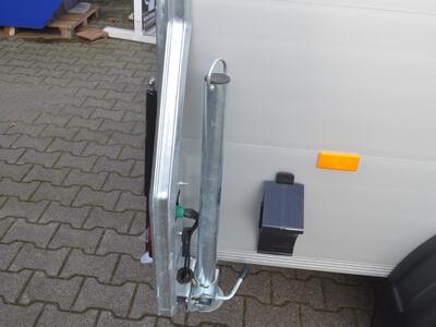 Debon C255 1300 Kg 2510x1250x1560 mm Alu Eisengrau Seitentür