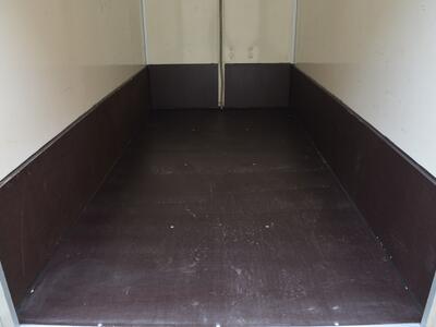 Mietanhänger 10 Kühlkoffer 2500 Kg 3000x1500x1800 mm
