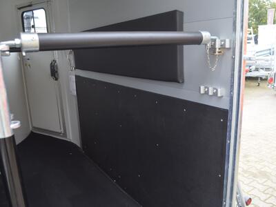 Cheval Liberté Gold Origins Blau