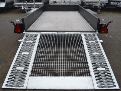 Saris Magnum 3500 Kg 306x170x30 Black Edition Rampe