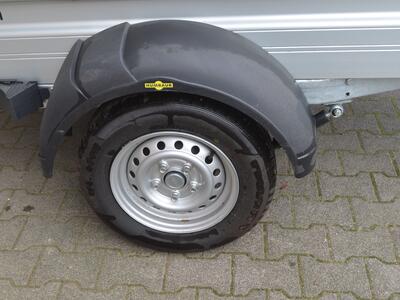 Humbaur Tieflader 1000 Kg 2050x1100x1600 mm EZ:11/22