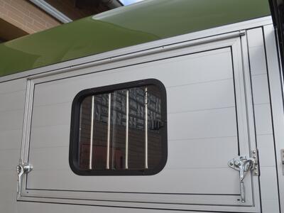 Cheval Liberte Maxi II Olivgrün Schrägsteher