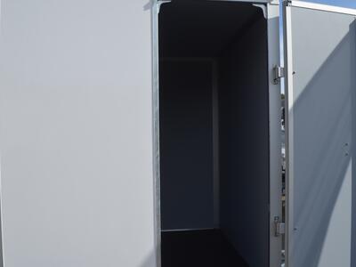 Saris Kofferanhänger 2700 Kg 3560x1690x2000 mm Seitentür