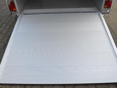 Debon Roadster C700 Alu 2600 Kg 376x181x201 Schwarz