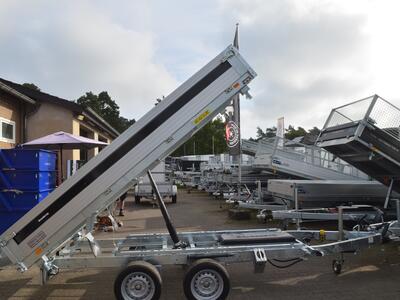 Brenderup 3 Seitenkipper 3500 Kg 325x180x35 TT5325ATB3500 perforierter Stahlboden