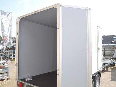 Saris Kofferanhänger 2700 Kg 3560x1690x2000 mm Seitentür
