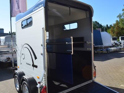 Cheval Liberté Touring Country Blau