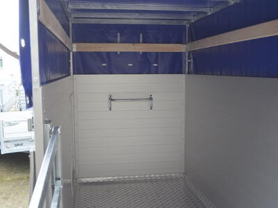 Agados Viehanhänger Schafsanhänger