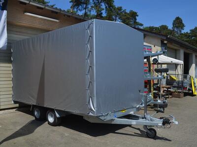 Humbaur Universal 3000 Aluboden und Plane mit Rollo hinten