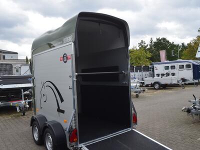 Cheval Liberte Gold one Origins Olivgrün