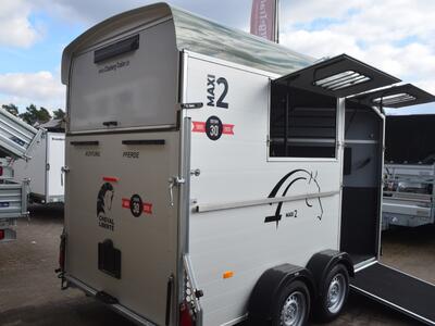 Cheval Liberte Maxi II Olivgrün Schrägsteher